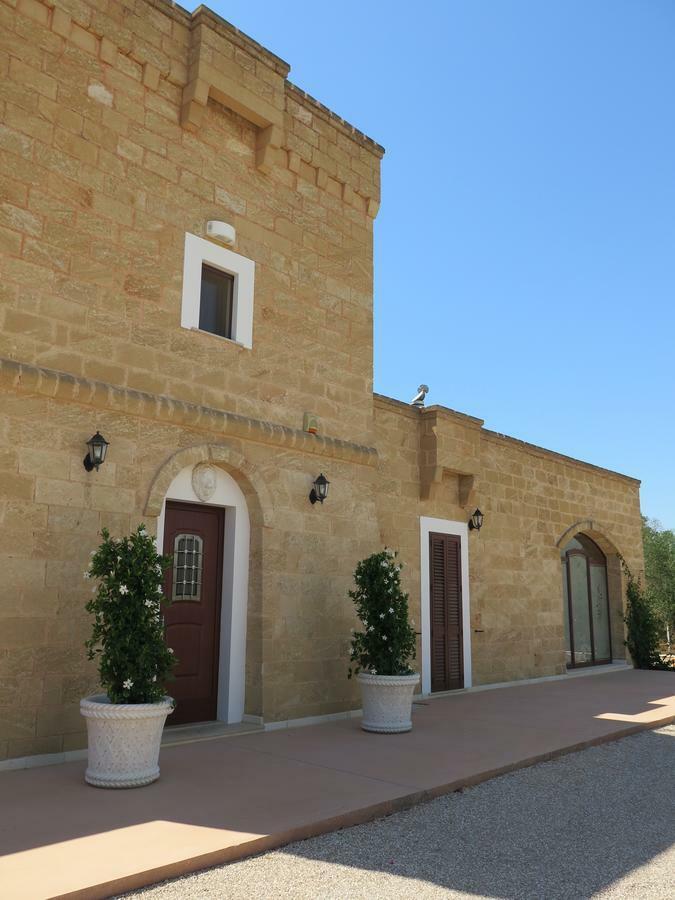 Tenuta Conte Acomodação com café da manhã Ugento Exterior foto